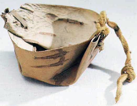 Ojibwe miniature birchbark sap bucket, Mille Lacs, ca., 1918.