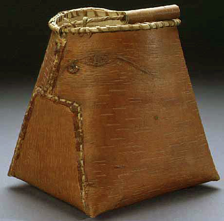 Ojibwe birchbark makak with handle, Not earlier than 1875 - Not later than 1925.