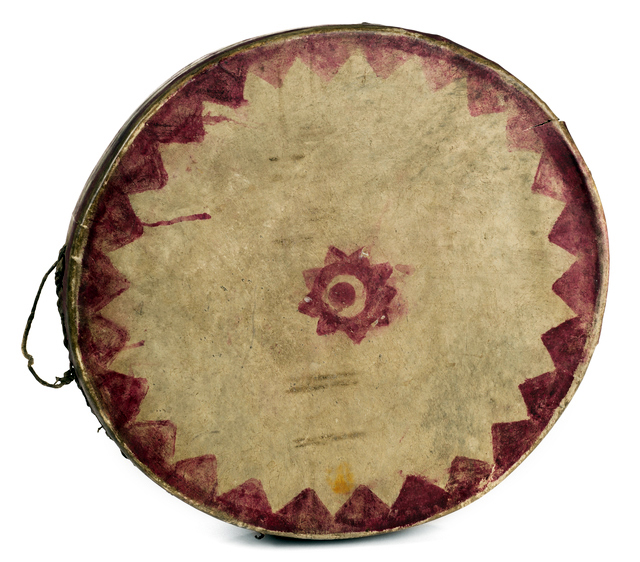 Ojibwe moccasin game drum, pre-1923.