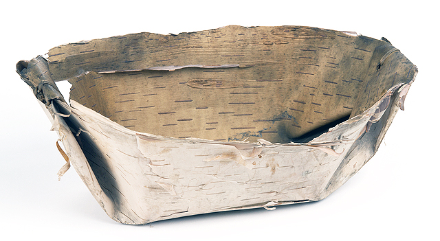 Ojibwe birchbark serving dish, White Earth Reservation, pre-1925.