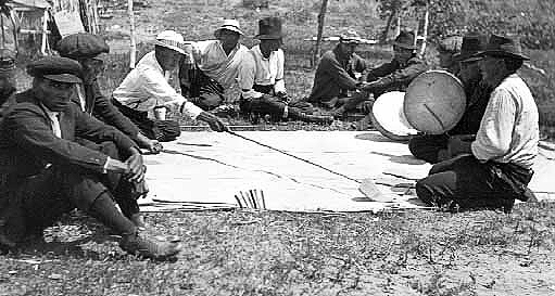 Moccasin game, Lake of the Woods, ca., 1922