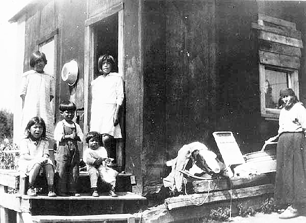 Chippewa family at Grand Portage, 1930.