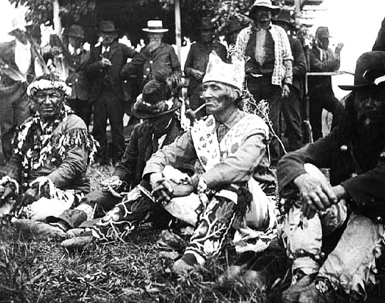 Chippewa Indians smoking in council, ca. 1900.