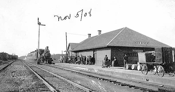 Great Northern Depot at Deer River, 1908.