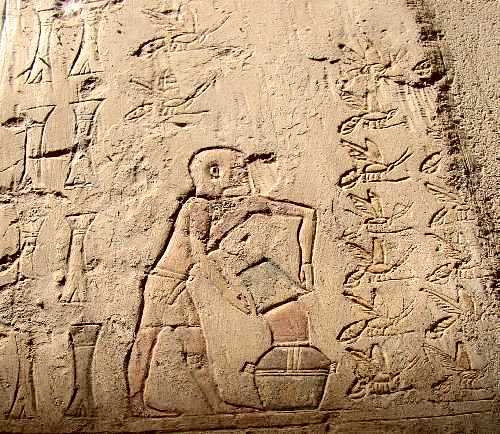 Honey and Bees, Pabasa, Ancient Egypt .