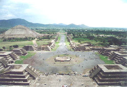 Teotihuacan, Avenue of the Dead.