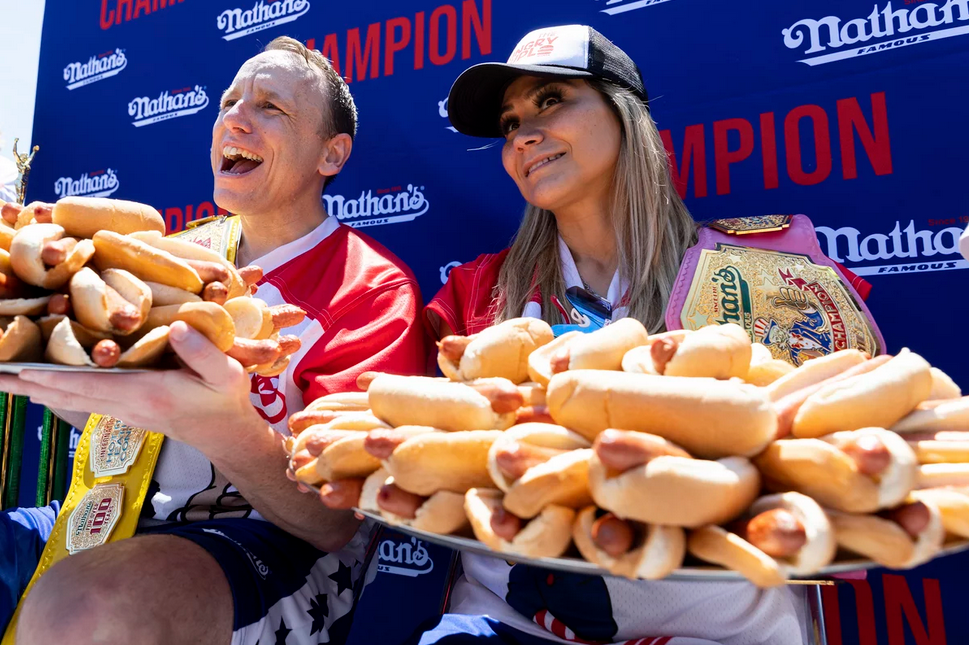 Hot Dog Eating Contest 2015