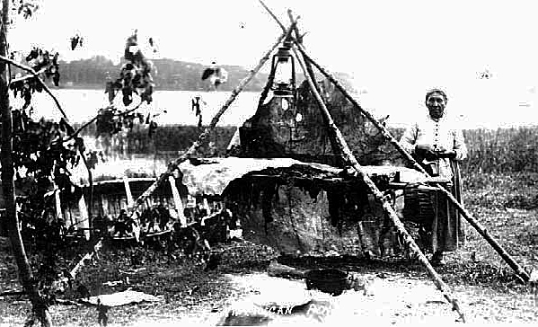 Pemmican in preparation, American Point, Lake of the Woods, ca. 1920.