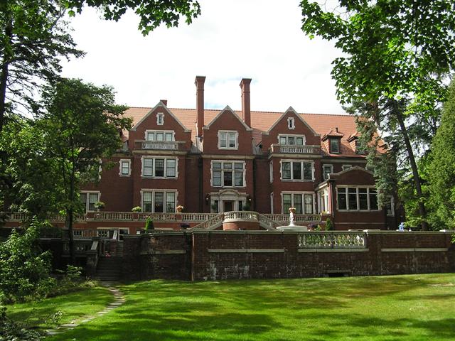 Glensheen Mansion